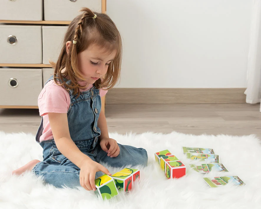 Puzzle infantil Magnético 6 cubos 28X21cm - Image 2